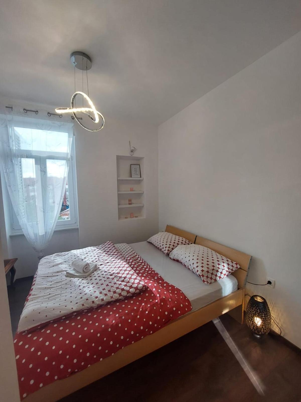 Apartman Lana Rijeka Bagian luar foto