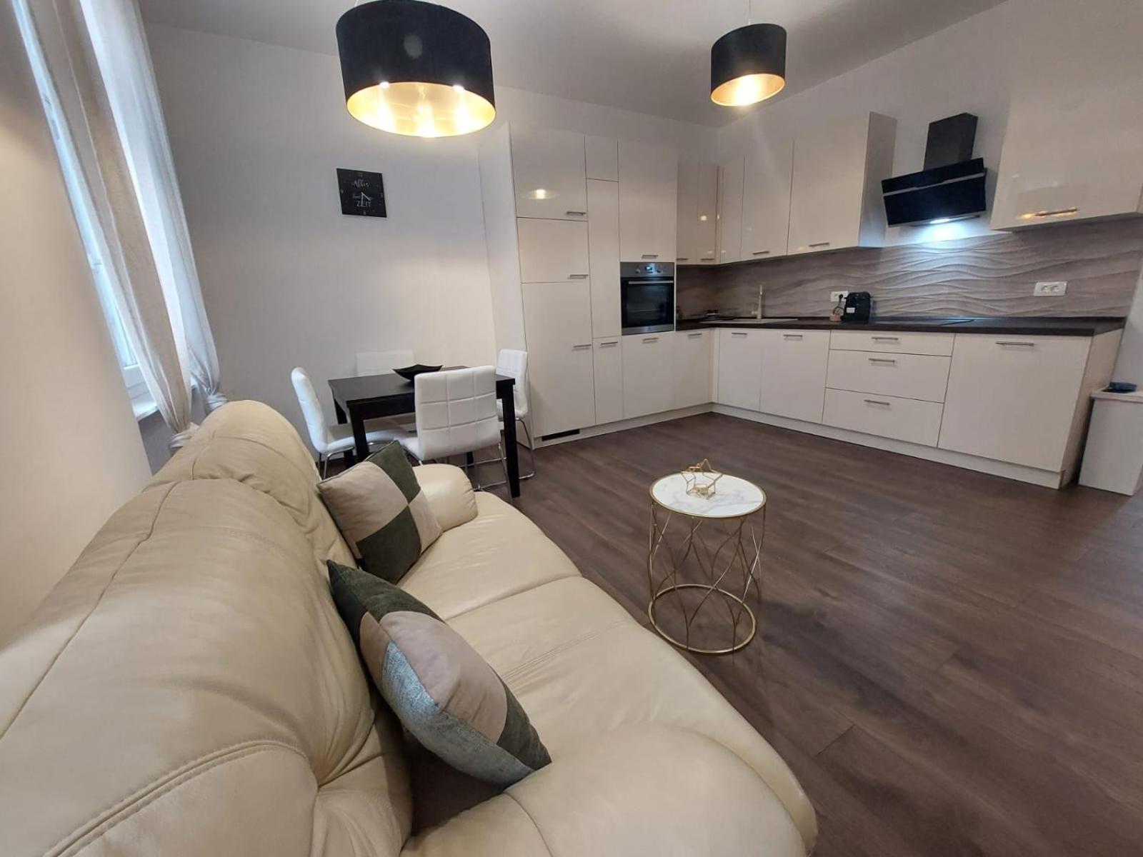 Apartman Lana Rijeka Bagian luar foto